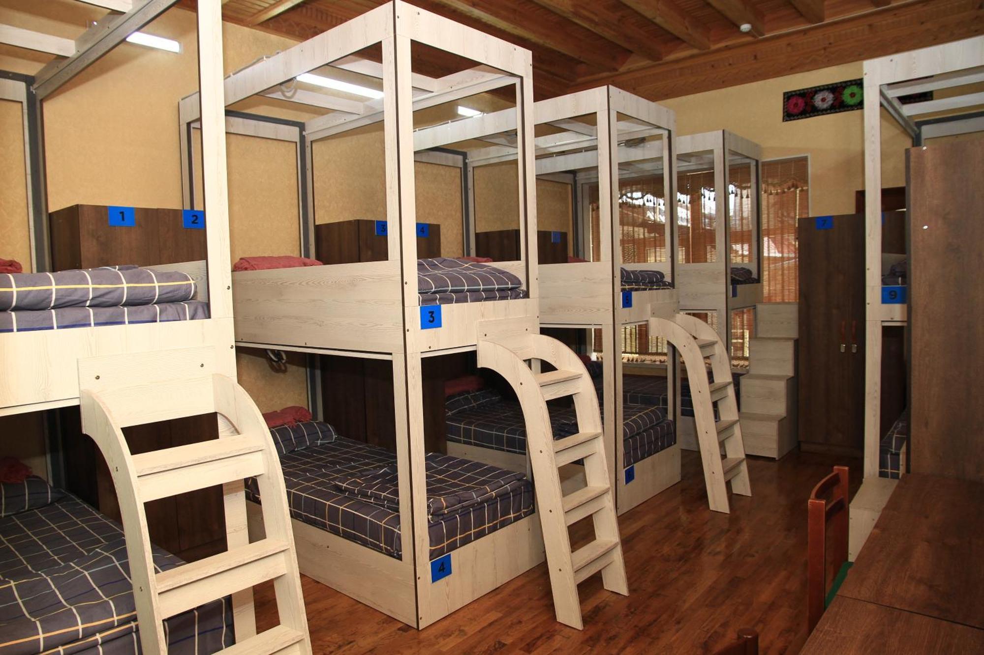 Yellow Hostel Dushanbe Luaran gambar