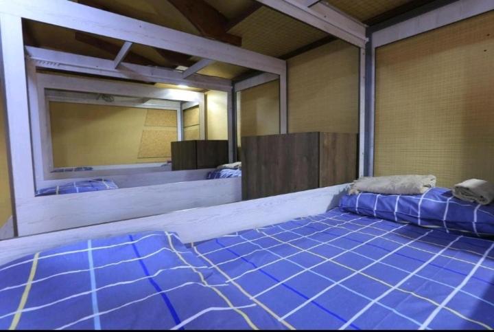 Yellow Hostel Dushanbe Luaran gambar