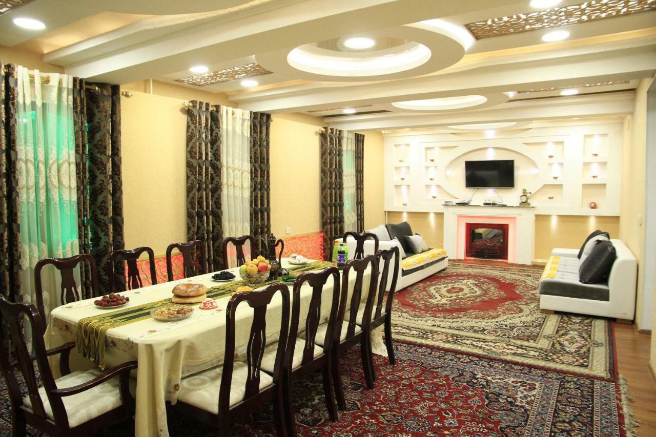 Yellow Hostel Dushanbe Luaran gambar